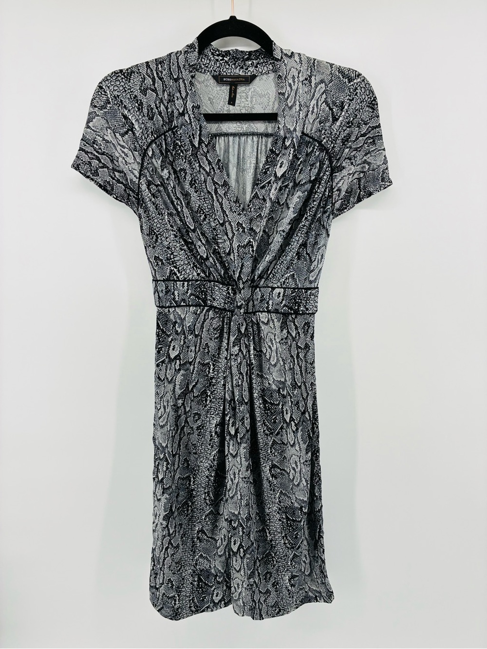 BCBG MaxAzria Black & Gray Snake Print Tie-Waist Dress